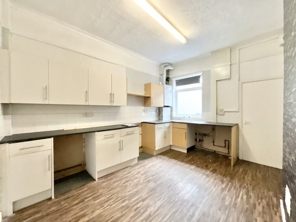 The Green, Kingsley, ST10