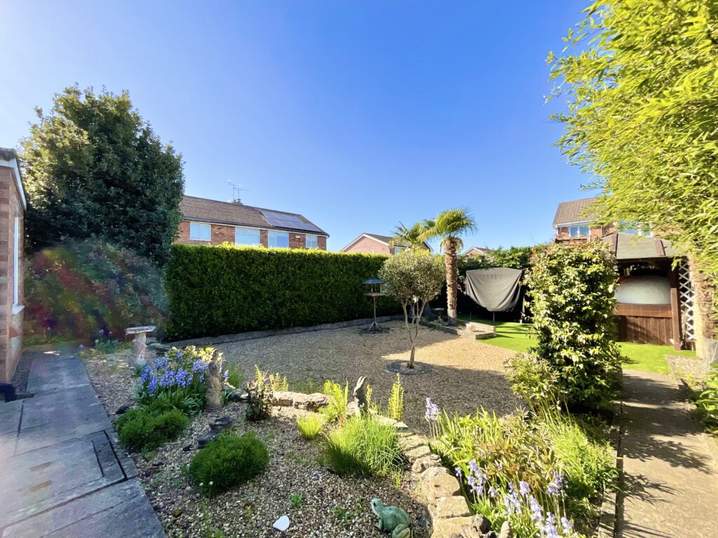 Holyrood Drive, Wistaston, CW2