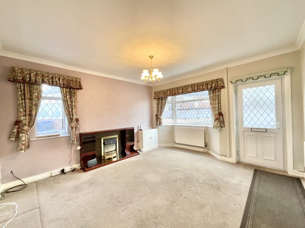Highfield Crescent, Cheadle, ST10