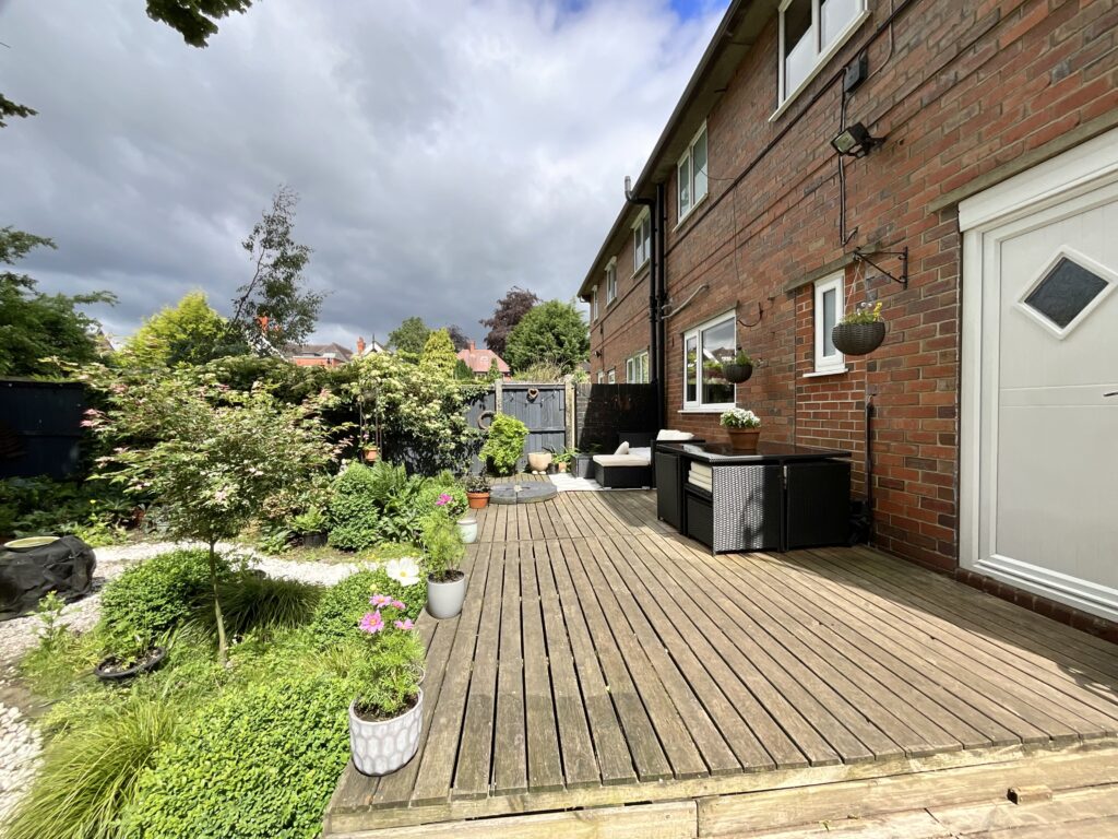 The Avenue, Blythe Bridge, ST11