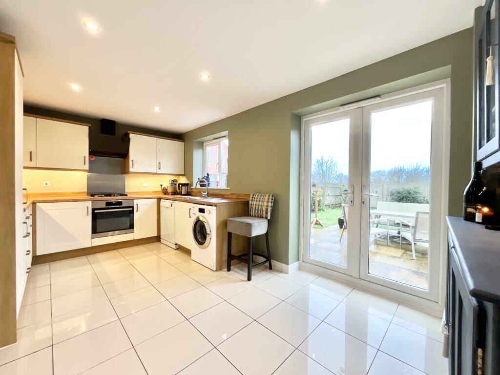 Phoenix Rise, Pipe Gate, TF9