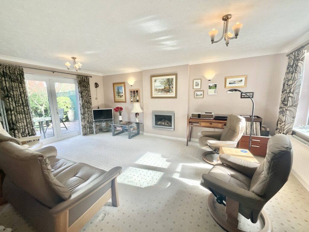 Hampton Drive, Market Drayton, TF9