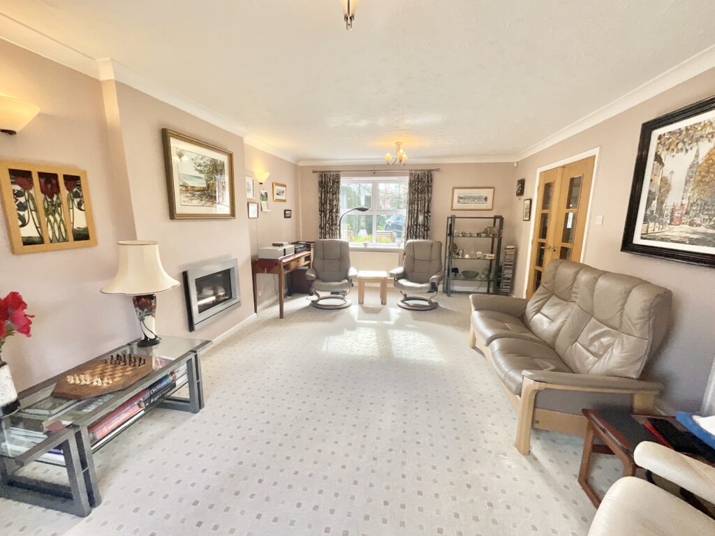 Hampton Drive, Market Drayton, TF9