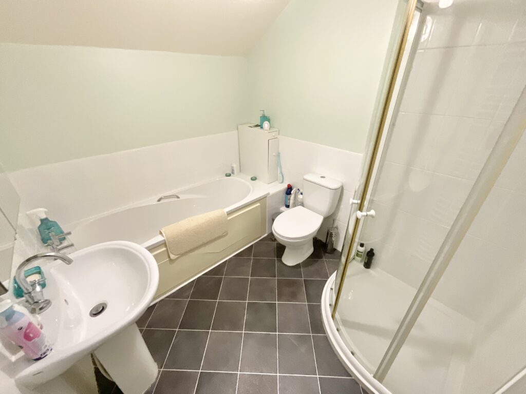 Woodside Avenue, Wistaston, CW2