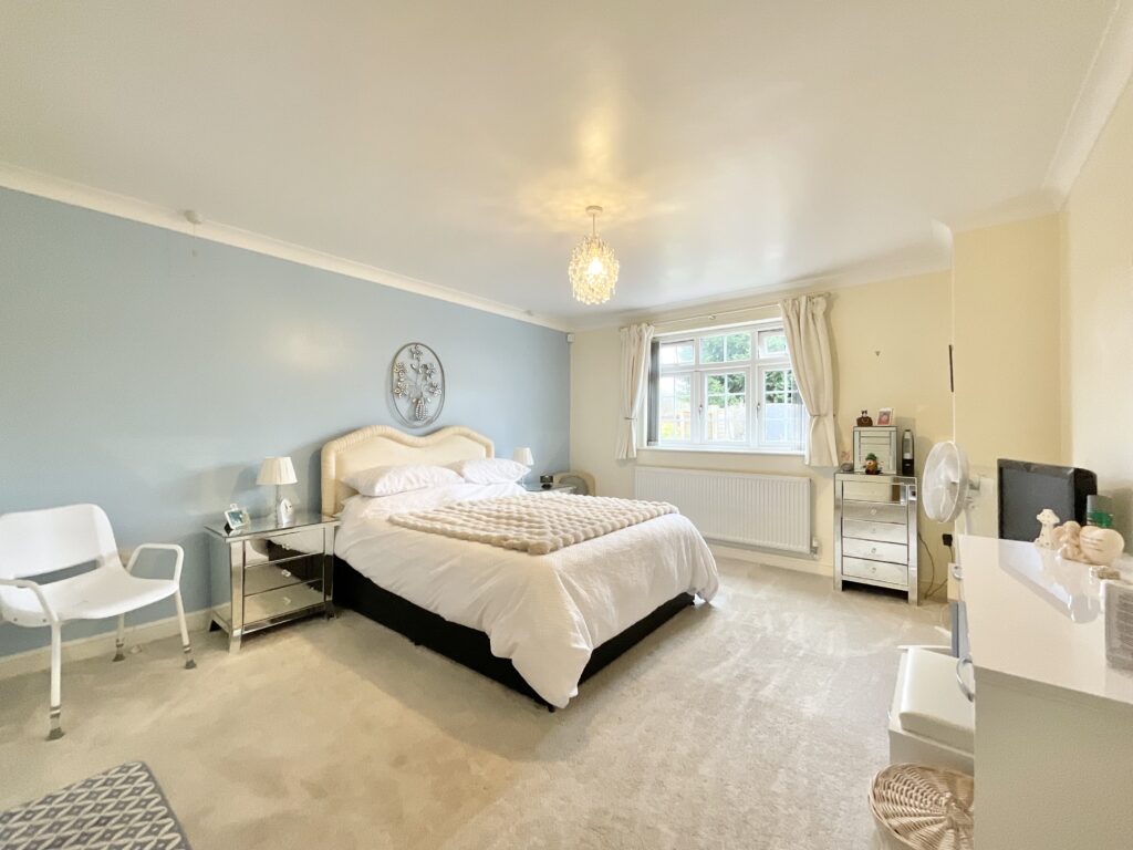 Woodside Avenue, Wistaston, CW2