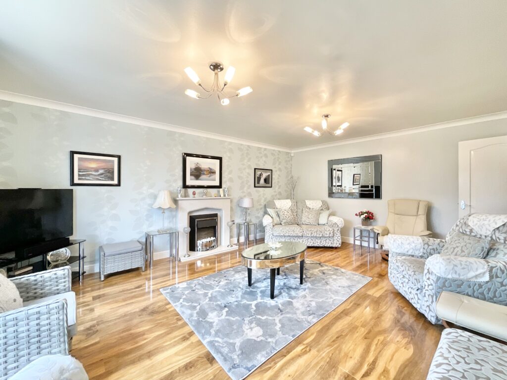 Woodside Avenue, Wistaston, CW2