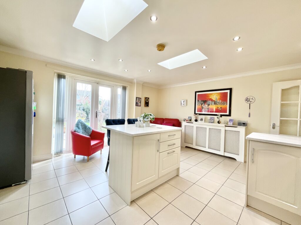 Woodside Avenue, Wistaston, CW2