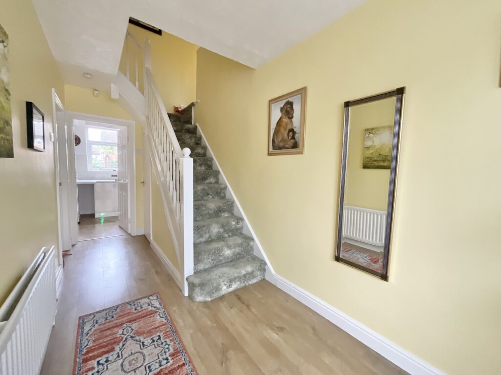 Holyrood Drive, Wistaston, CW2