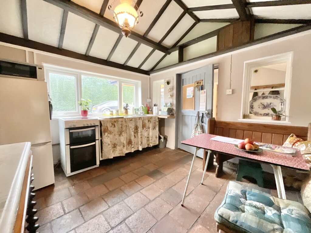 London Road, Walgherton, CW5