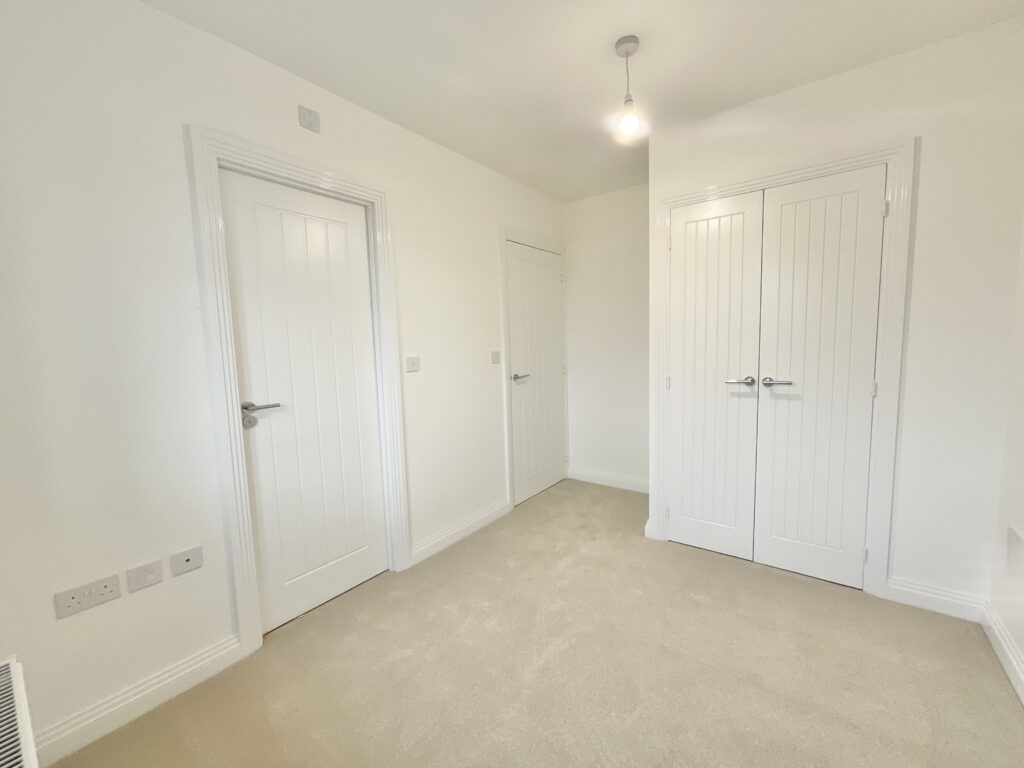 Castle Meadows, Castle Street, ST21