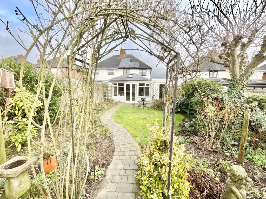 Eccleshall Road, Great Bridgeford, ST18