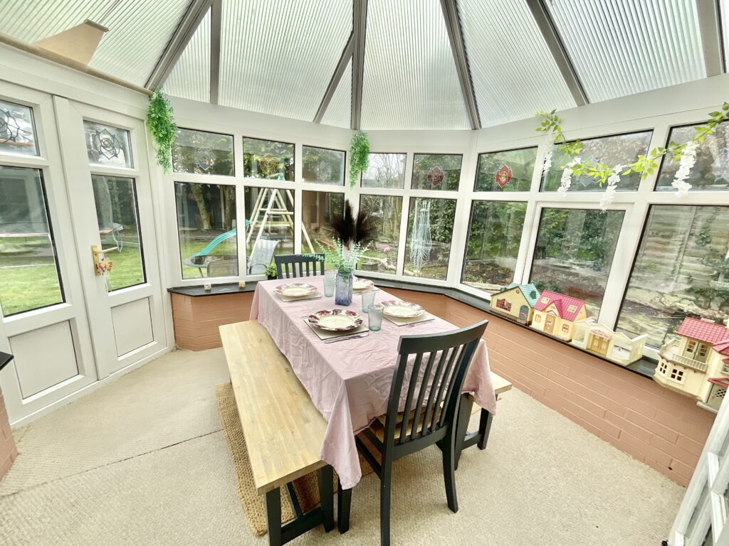 Tollgate Avenue, Baldwins Gate, ST5