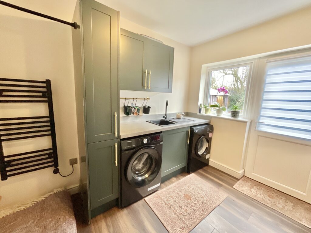 Tollgate Avenue, Baldwins Gate, ST5