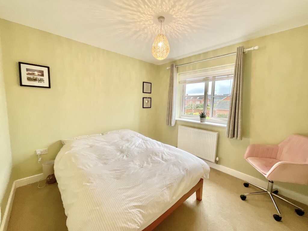 Gateway Avenue, Baldwins Gate, ST5