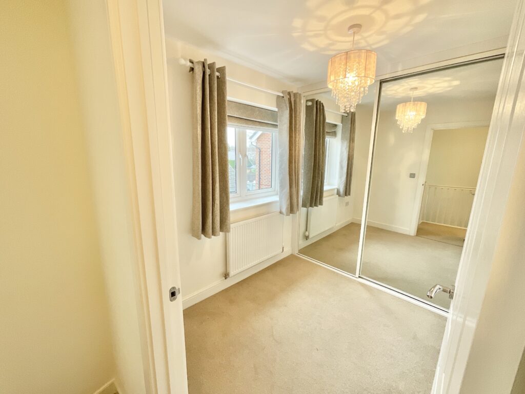 Gateway Avenue, Baldwins Gate, ST5