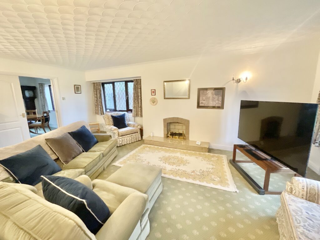 Orchard Lane, Hyde Lea, ST18