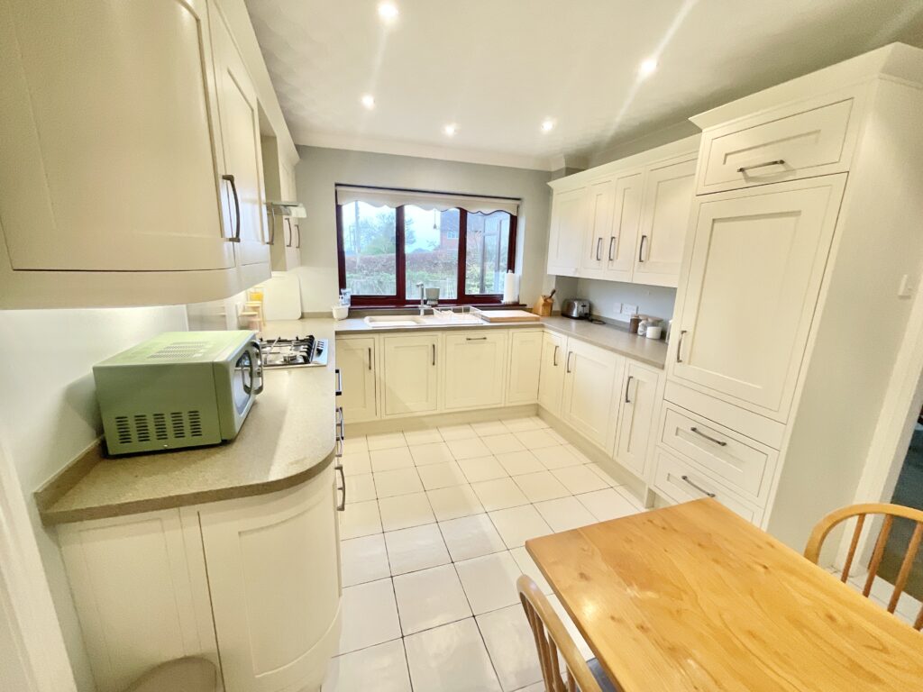 Orchard Lane, Hyde Lea, ST18