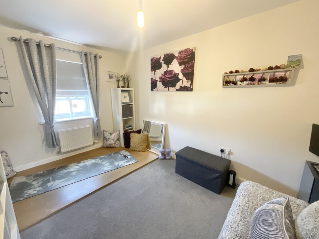 Dorney Close, Yarnfield, ST15