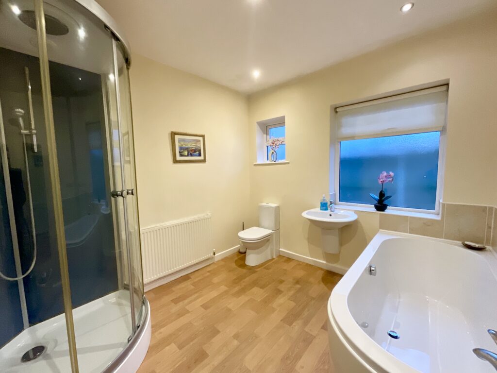 Orchard Lane, Hyde Lea, ST18