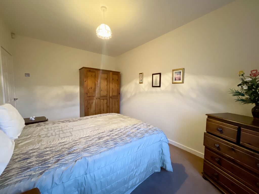 Orchard Lane, Hyde Lea, ST18