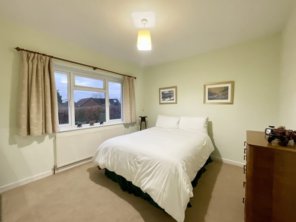 Orchard Lane, Hyde Lea, ST18