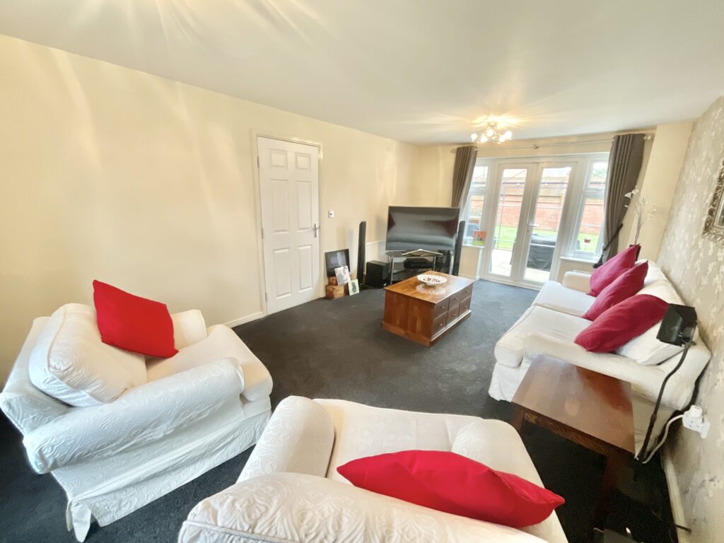 Warwick Rogers Close, Market Drayton, TF9