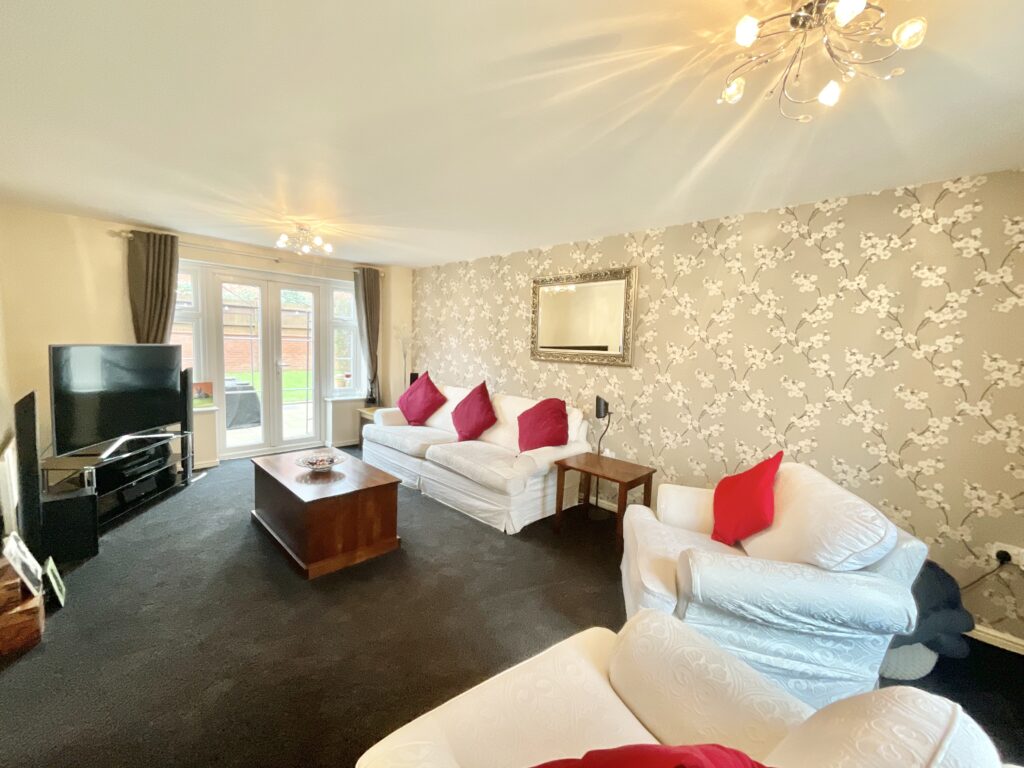 Warwick Rogers Close, Market Drayton, TF9