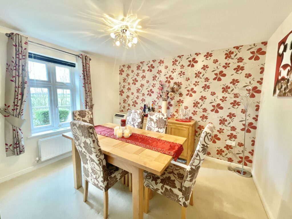 Warwick Rogers Close, Market Drayton, TF9