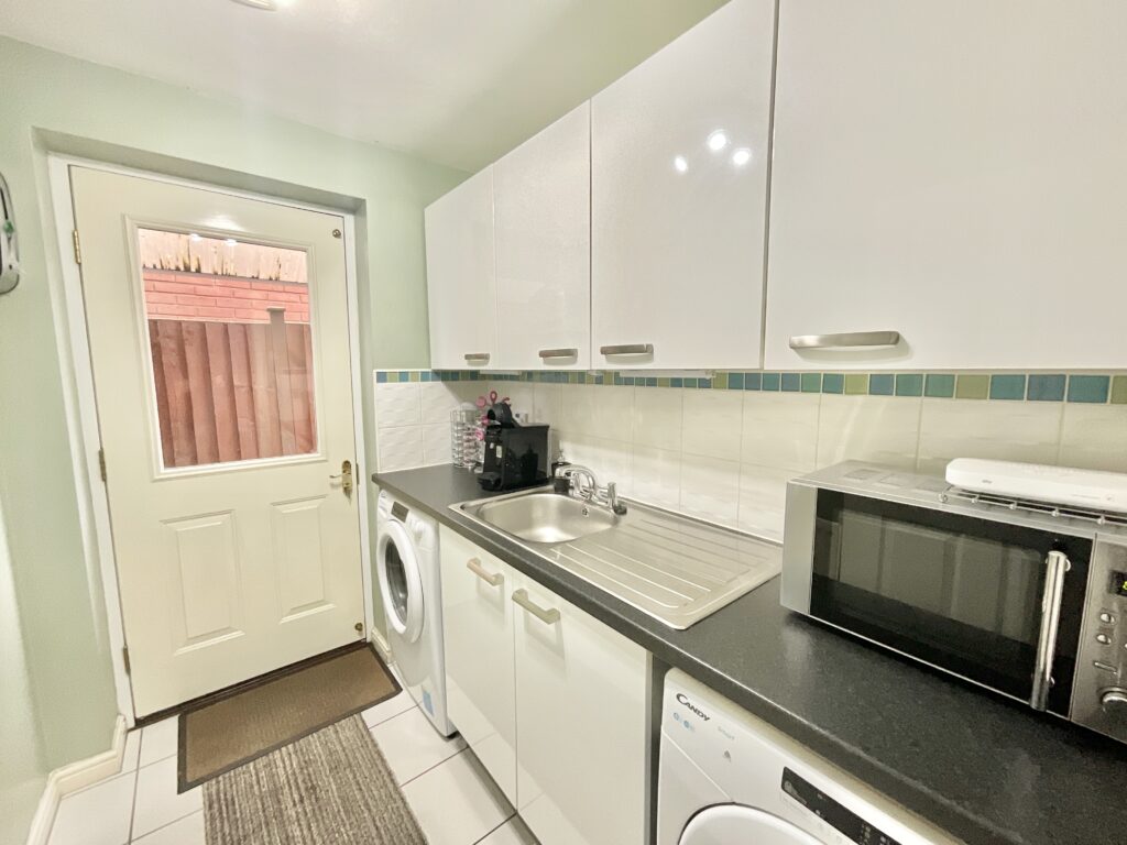 Warwick Rogers Close, Market Drayton, TF9