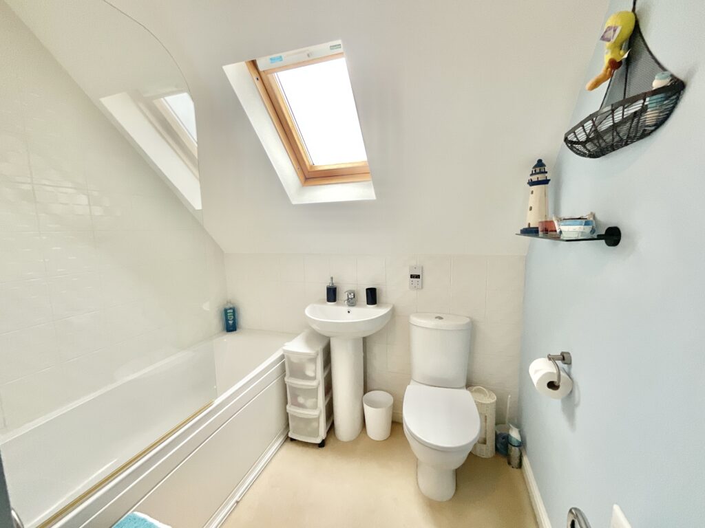 Warwick Rogers Close, Market Drayton, TF9