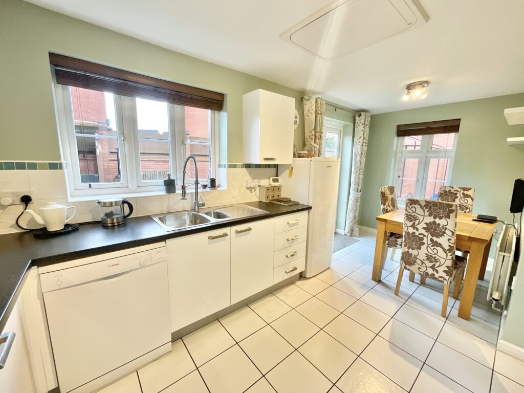 Warwick Rogers Close, Market Drayton, TF9