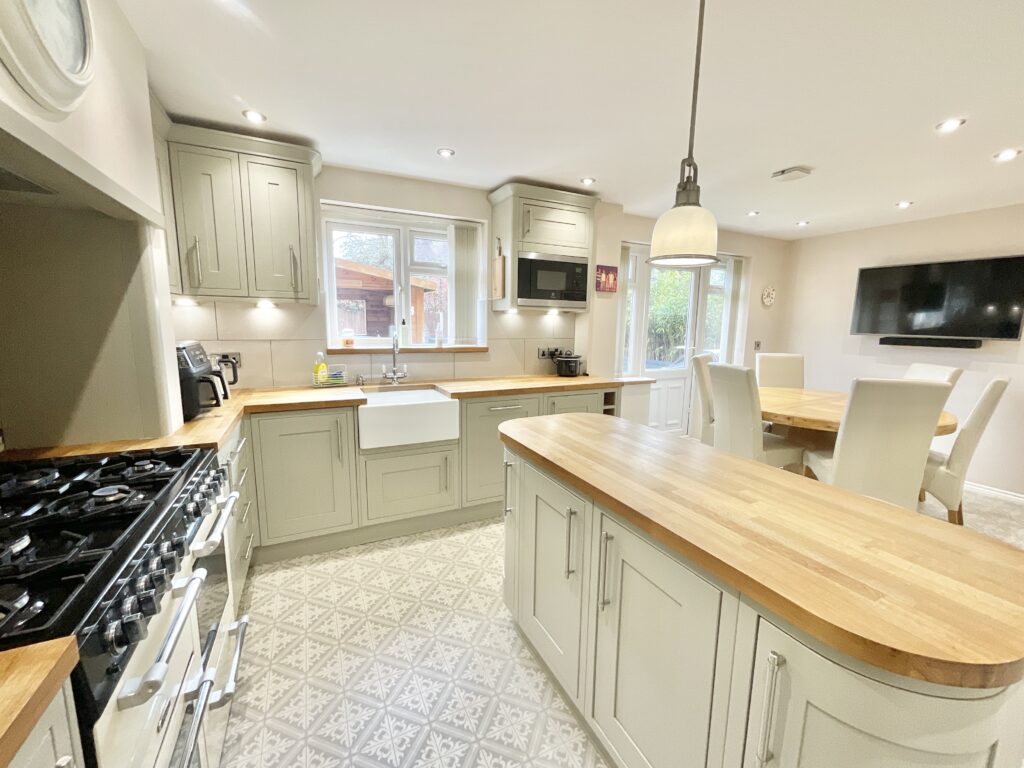Darwin Close, Market Drayton, TF9