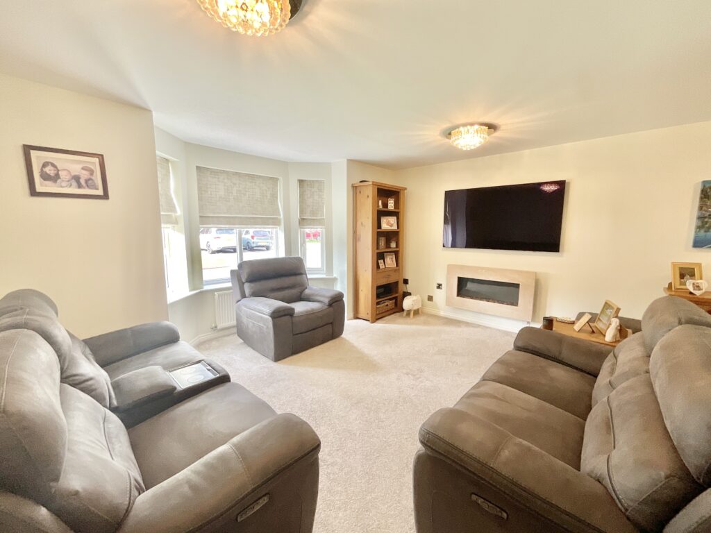 Darwin Close, Market Drayton, TF9