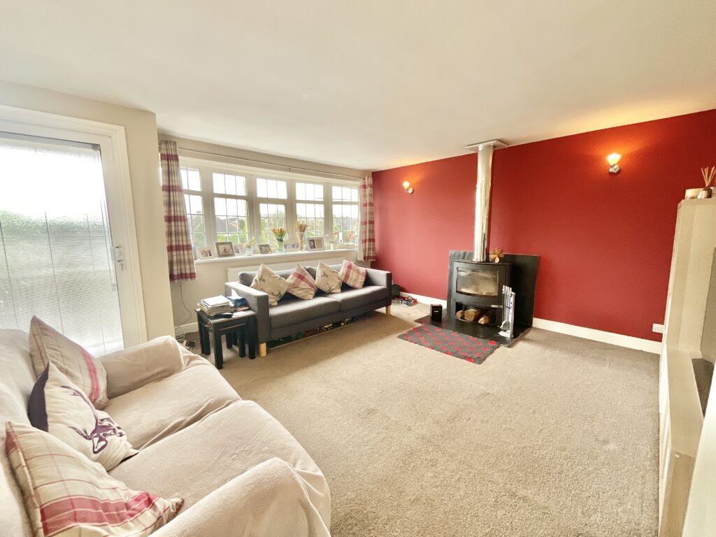 Billington Lane, Derrington, ST18