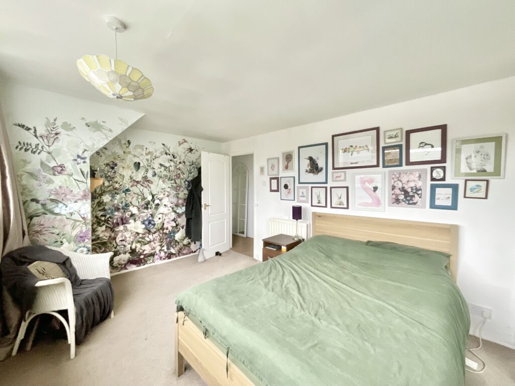 Jeremy Close, Stoke-On-Trent, ST4