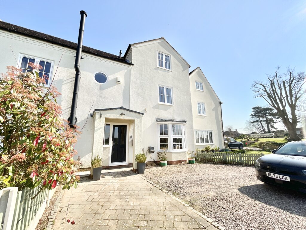 Coppenhall Hall, Coppenhall, ST18