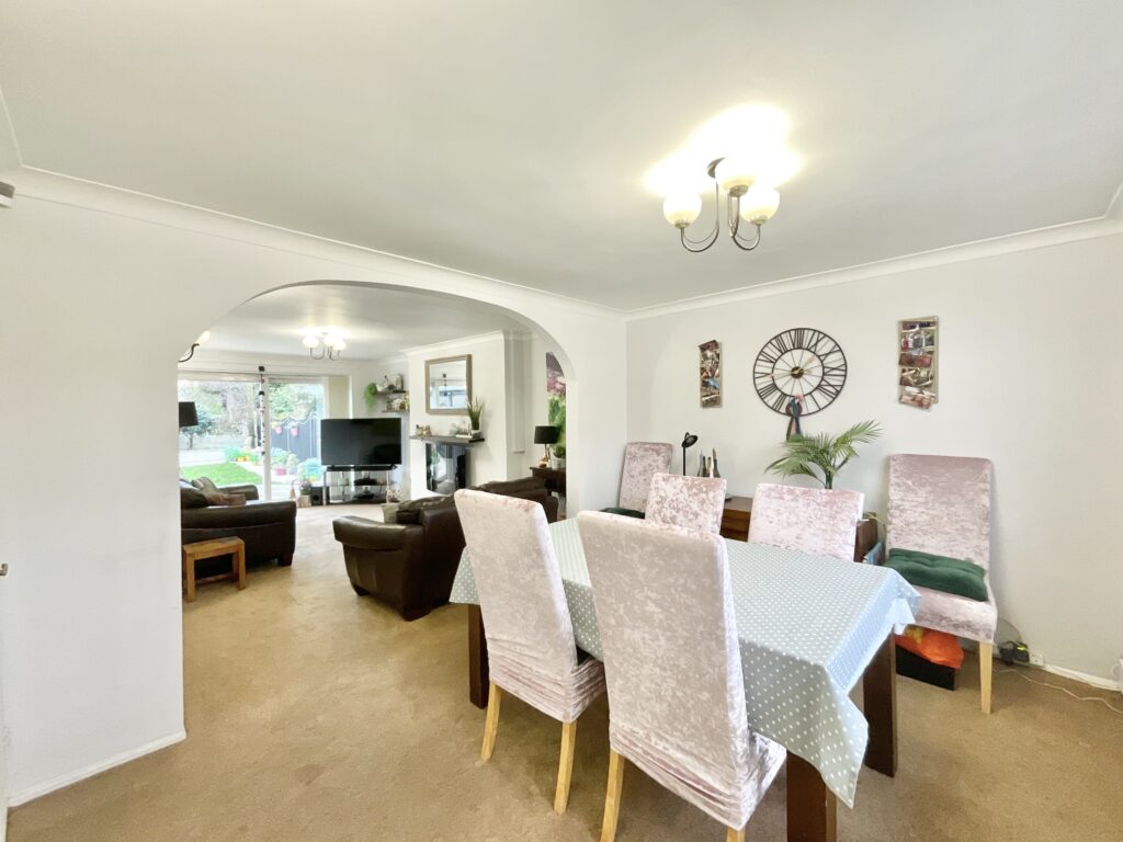 Jeremy Close, Stoke-On-Trent, ST4