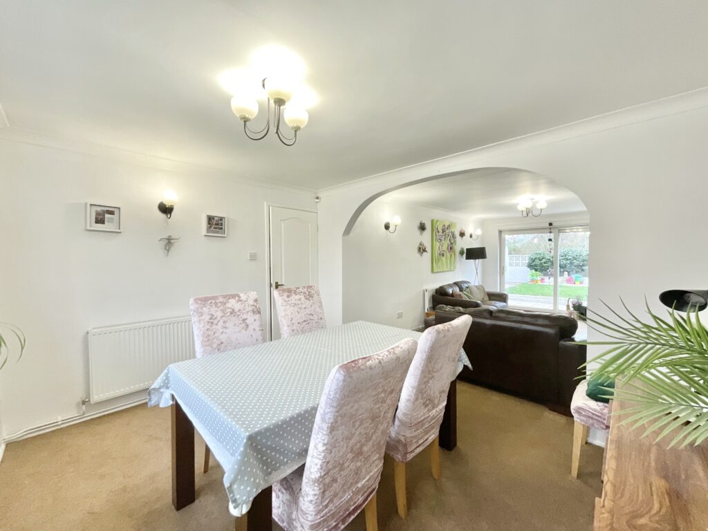 Jeremy Close, Stoke-On-Trent, ST4