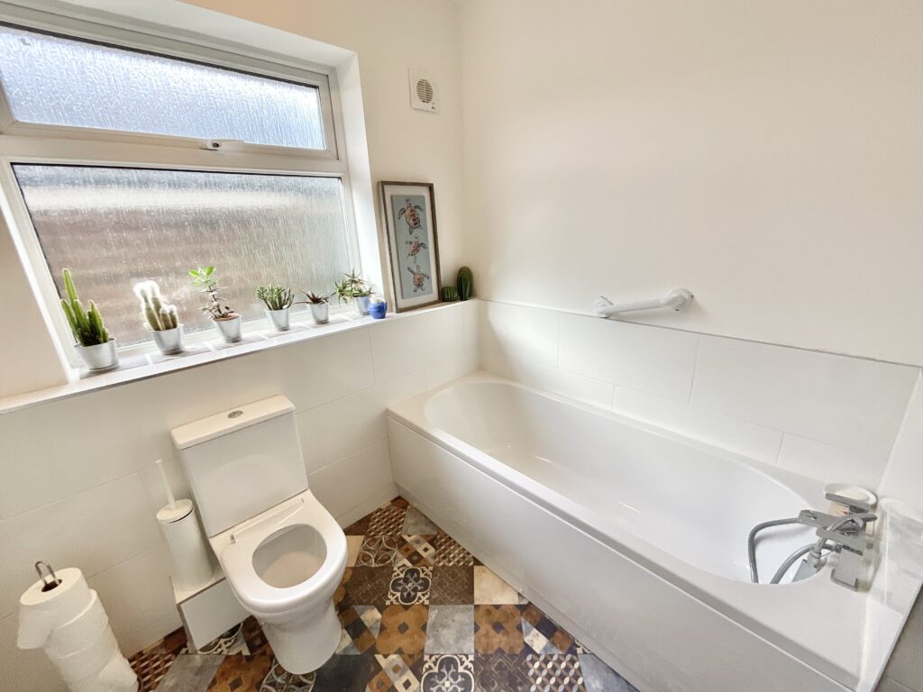 Ash Grove, Barlaston, ST12