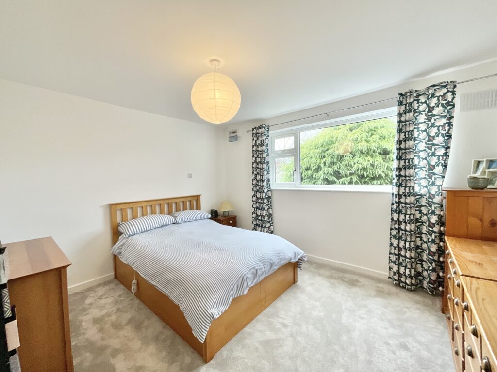 Ash Grove, Barlaston, ST12