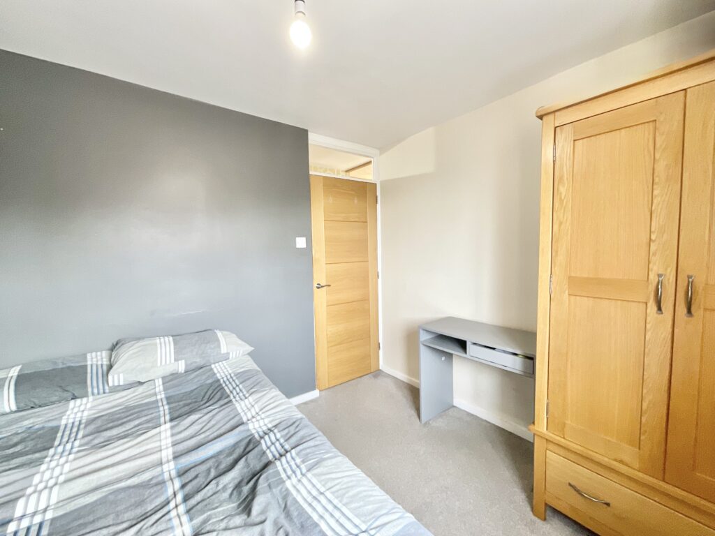 Java Crescent, Stoke-On-Trent, ST4