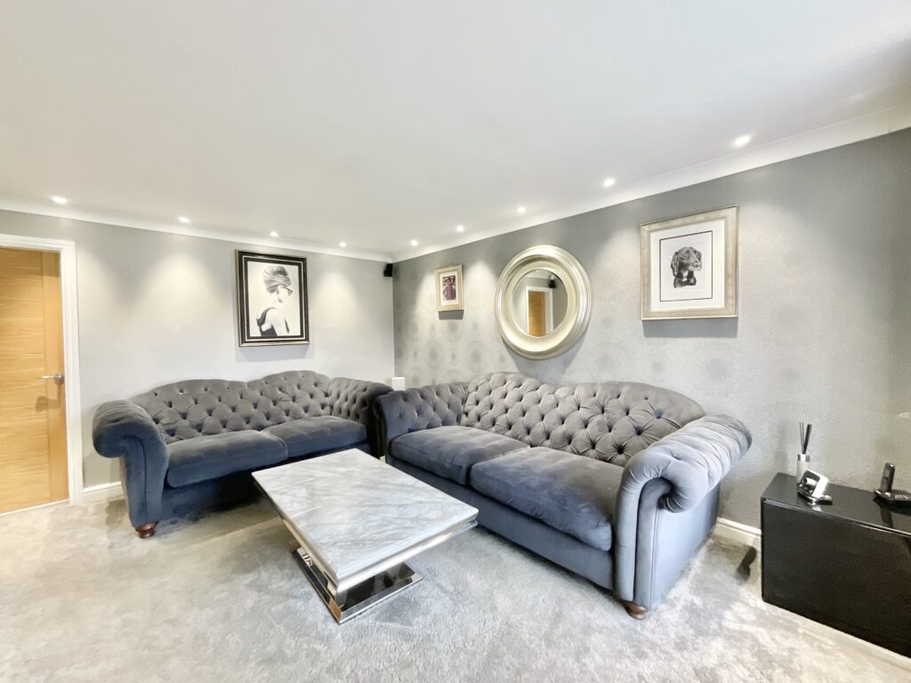 Java Crescent, Stoke-On-Trent, ST4