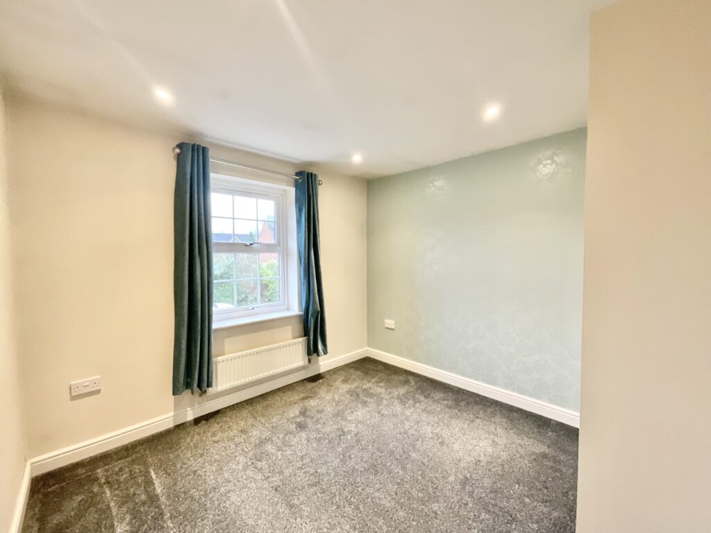 Headingley Grove, Stoke-On-Trent, ST4