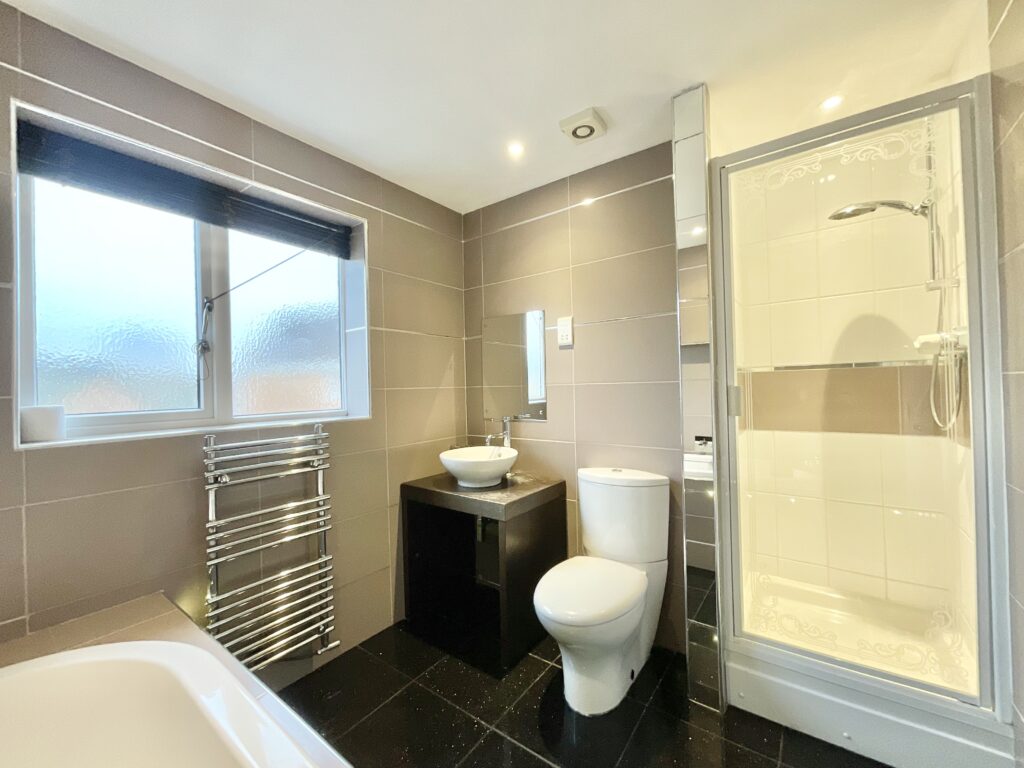 Headingley Grove, Stoke-On-Trent, ST4