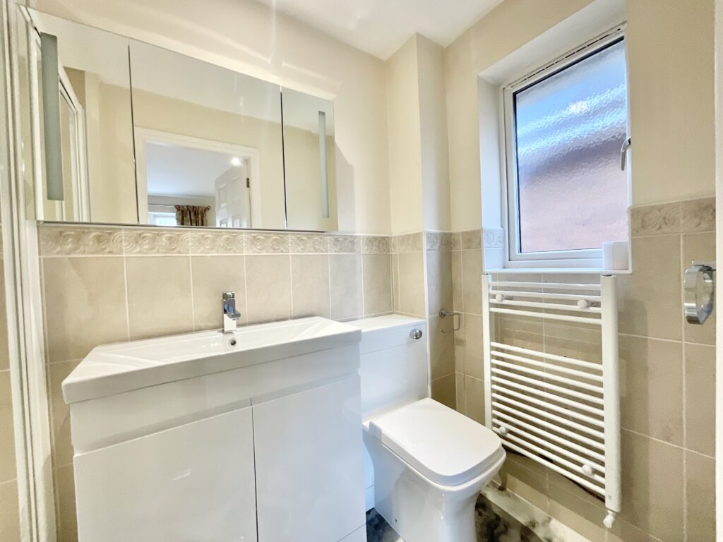 Headingley Grove, Stoke-On-Trent, ST4