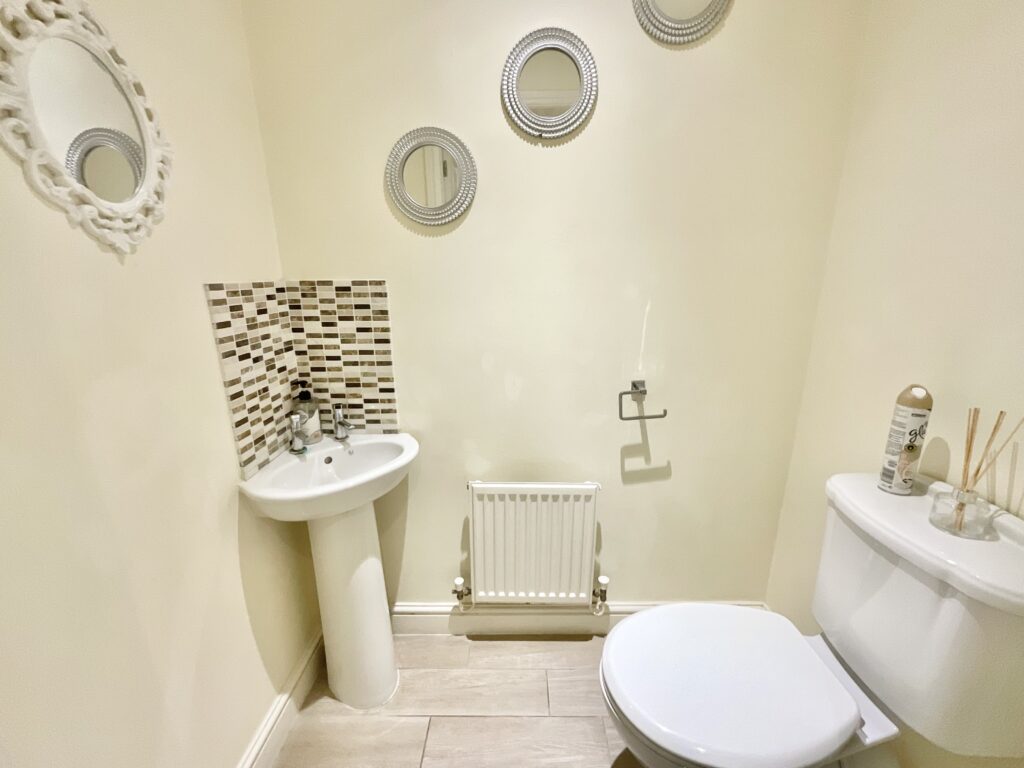 Headingley Grove, Stoke-On-Trent, ST4