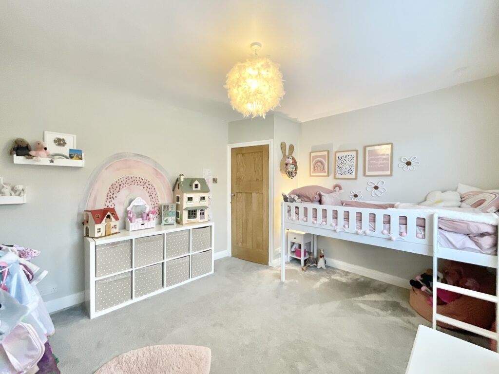 Walleys Drive, Newcastle, ST5