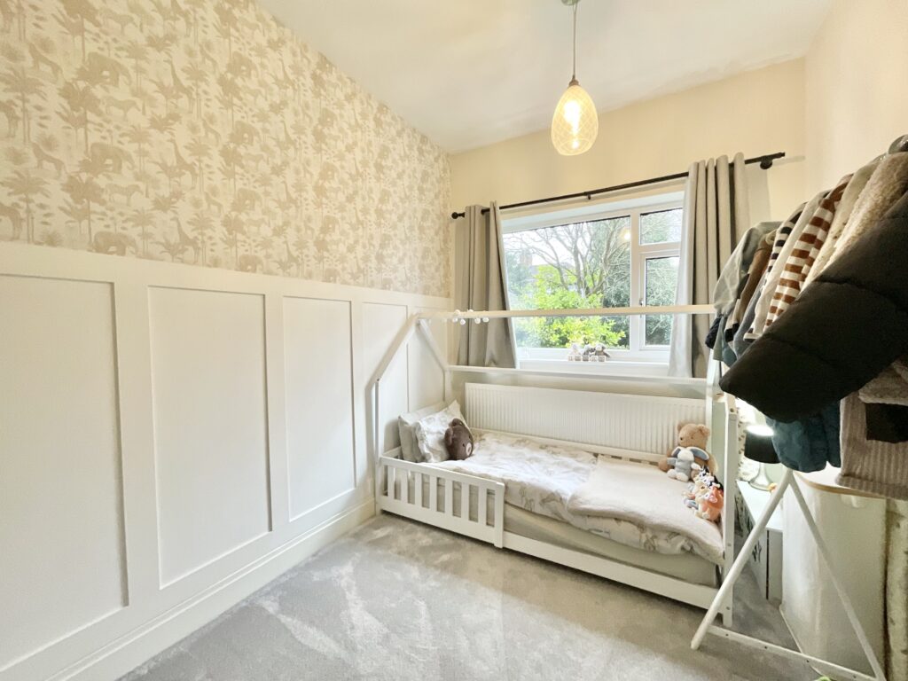 Walleys Drive, Newcastle, ST5