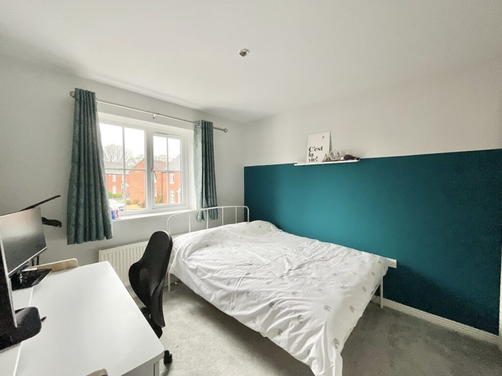 Navigation Loop, Stone, ST15