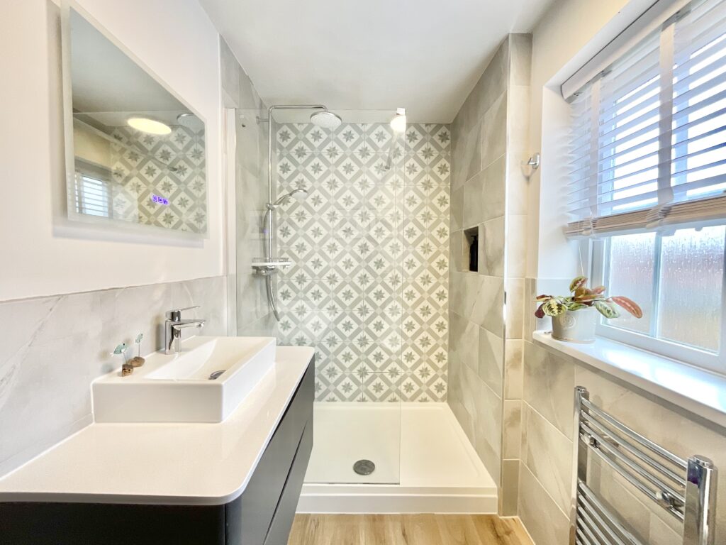 Navigation Loop, Stone, ST15